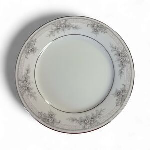 Noritake Legendary Sweet Leilani Salad Plates 4 pc Set 8 inch